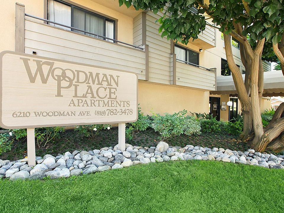 1st image of 6210 Woodman Ave APT 211