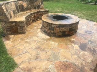 117 Summitt Ave, Graham, TX 76450