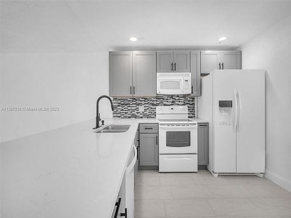 2nd image of 2601 NE 3rd Ct #4110
