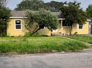 523 S Wanda Dr, Kingsville, TX 78363