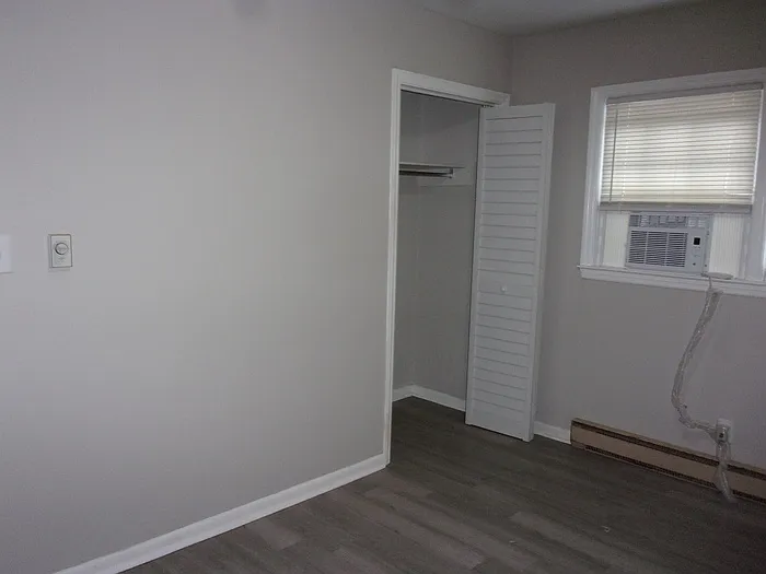 1045 W Meadow Dr #B — Photo 10