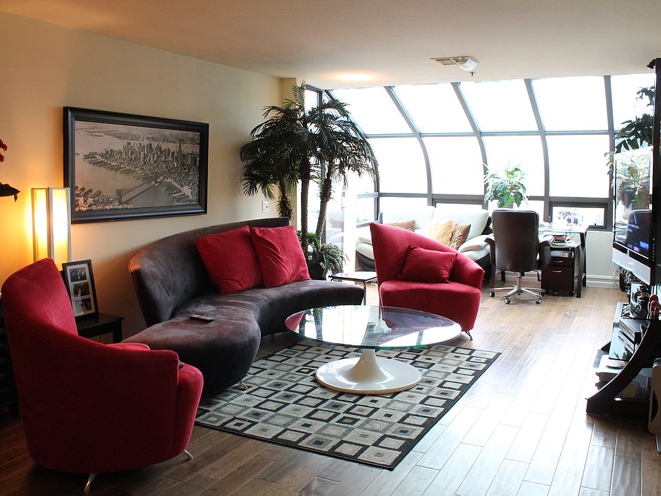 1st image of 880 W 1st St APT 706