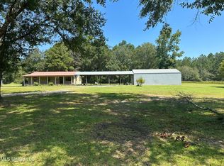 222 Mixon Lake Rd, Lucedale, MS 39452