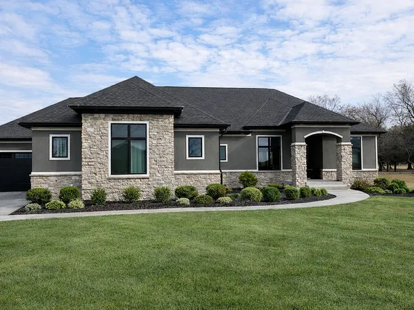 1211 W Dolores Ct, Lincoln, NE 68523