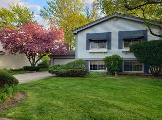 617 Cochise Cir, Bolingbrook, IL 60440