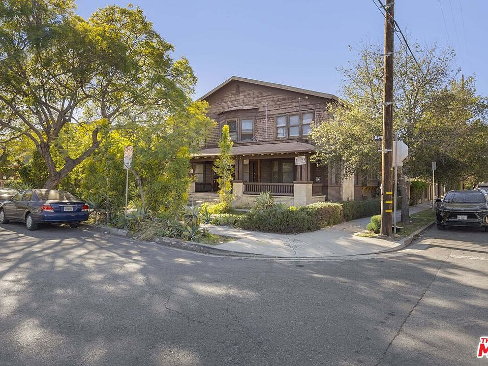 1st image of 2703 Raymond Ave