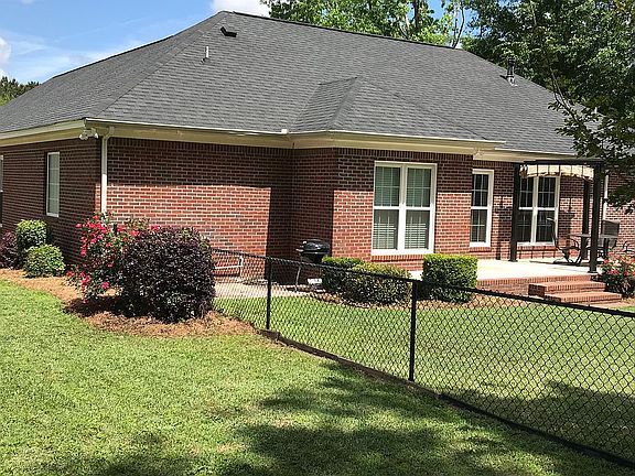 4th image of 128 Fair Oaks Ct