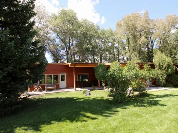 414 Miller Ln, Dubois, WY 82513