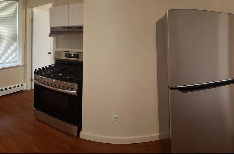 25 Rose Park Ave #2 — Photo 1