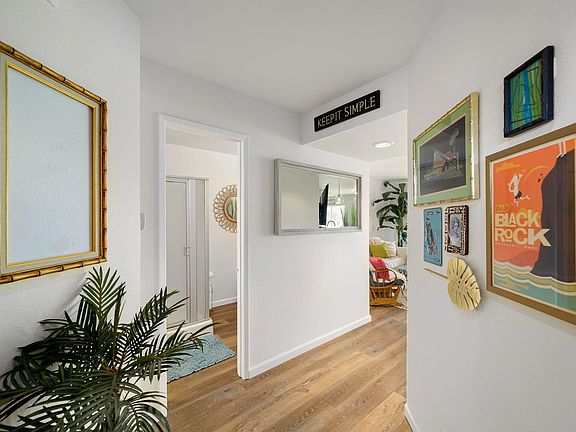 5th image of 78177 Indigo Dr