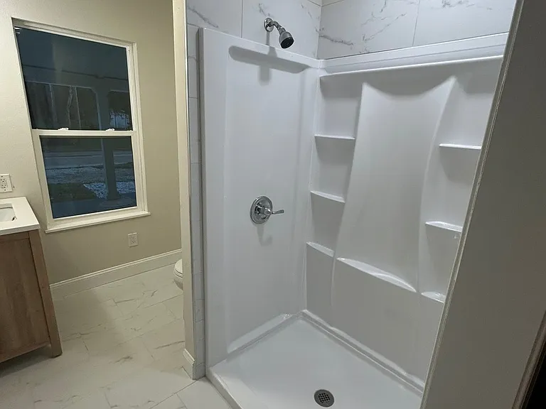208 W Fox St — Photo 12