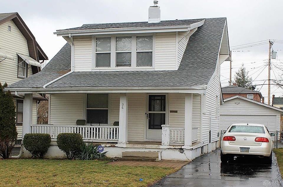 1st image of 36 Sandhurst Dr