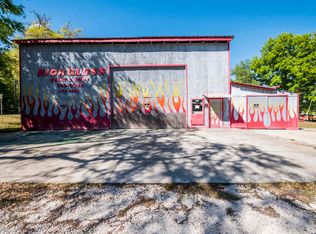 111 Clay Ave N, Lady Lake, FL 32159