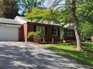 1162 Phalen Rd, Saint Louis, MO 63137