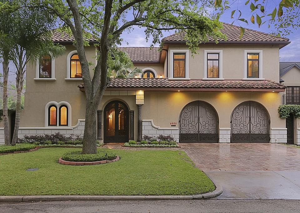 Gorgeous Mediterranean Home In Bellaire