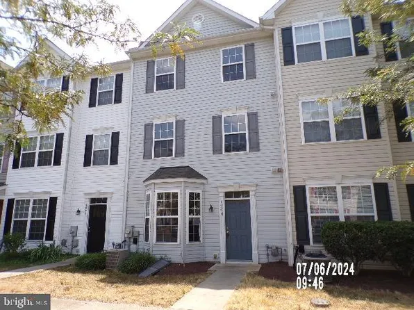 1204 Blue Heron Dr, Denton, MD 21629