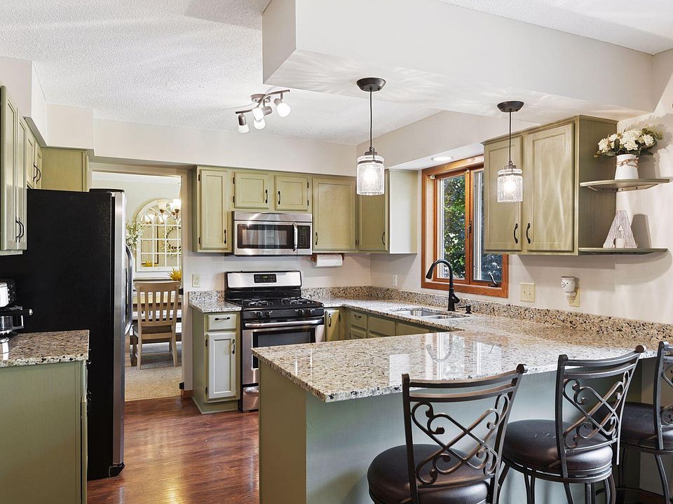 1st image of 16108 Huron Cir