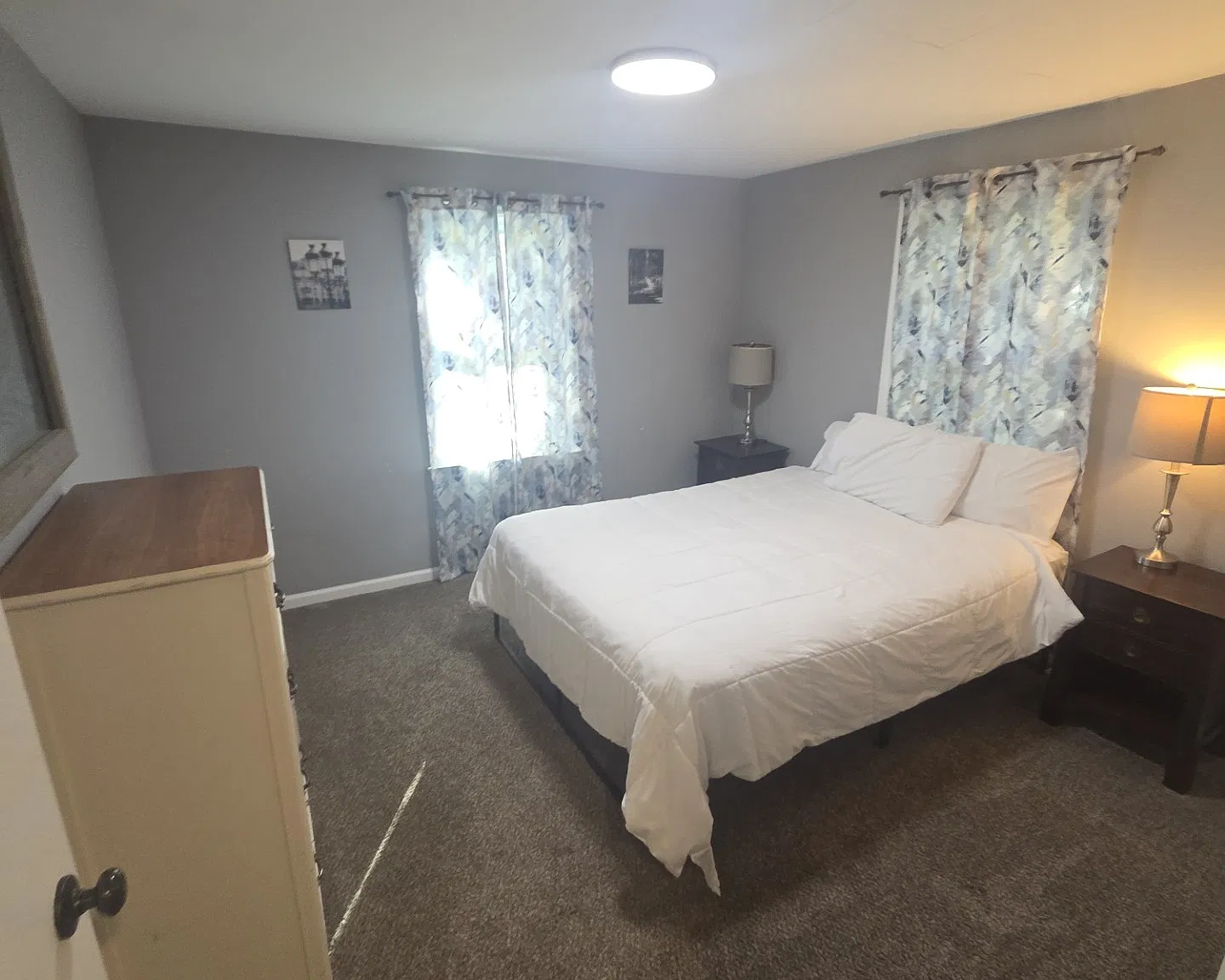 4 bed, 1500 sqft, $2,300 — Photo 1