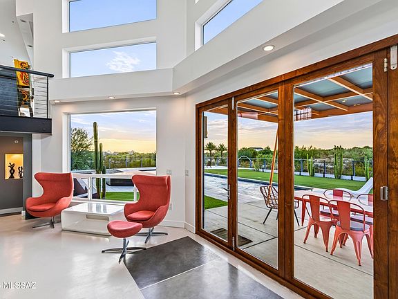3rd image of 9725 N Linda Vista Pl