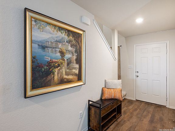 5th image of 727 WILD OLIVE WAY