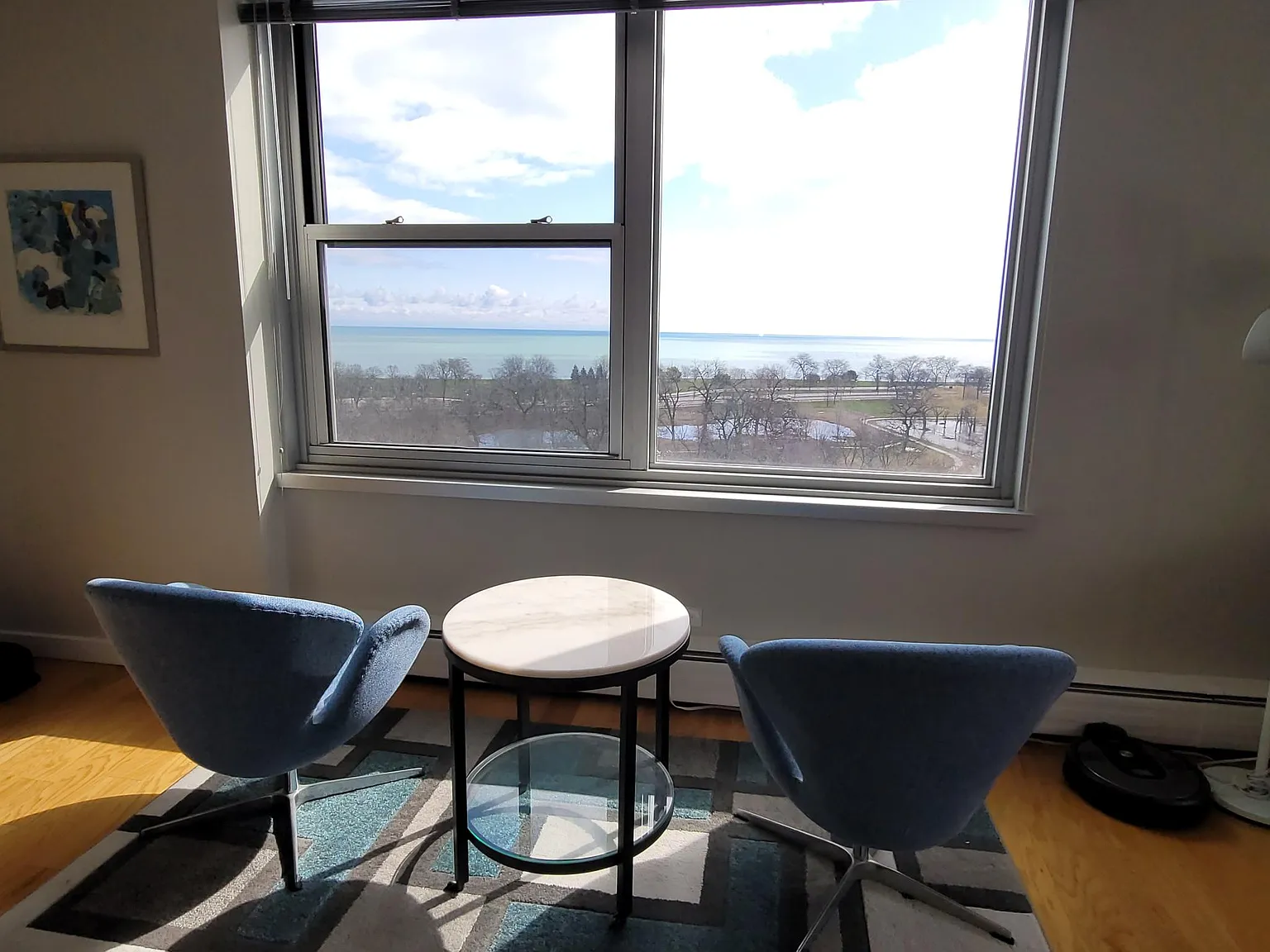 336 W Wellington Ave — Photo 3