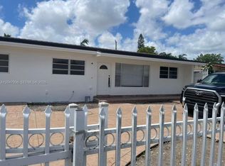 900 W 50th Pl, Hialeah, FL 33012