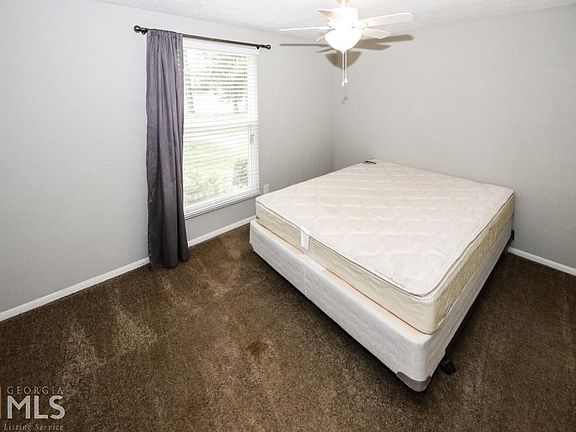 4th image of 352 Willowwind Dr