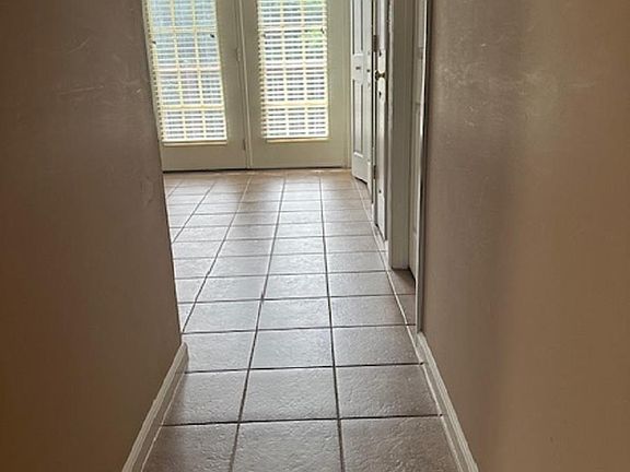 5th image of 3814 E Cobble Creek Dr