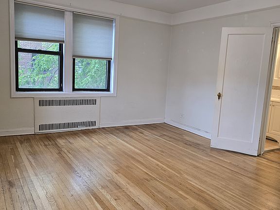 5th image of 300 Main St APT 5F