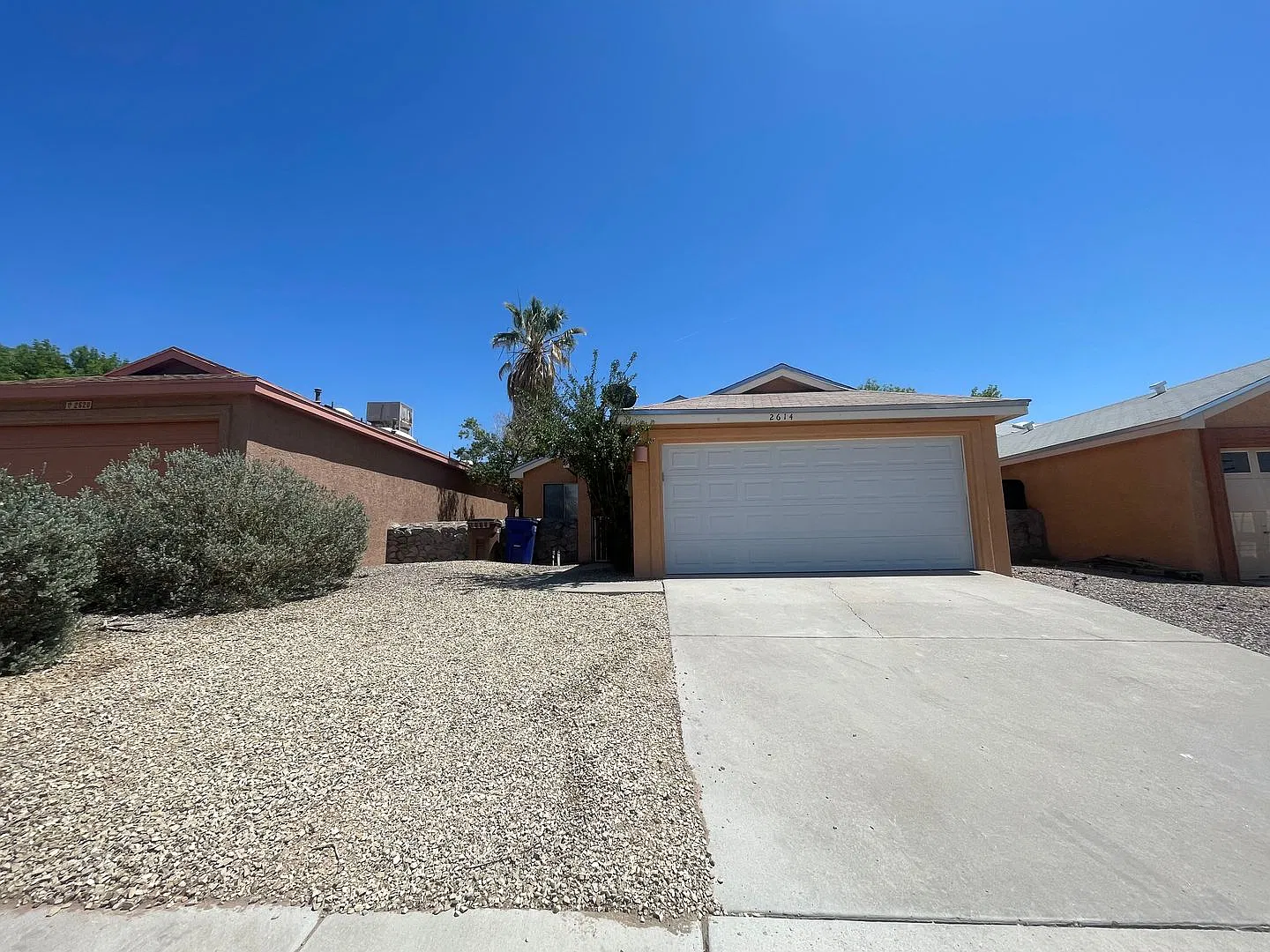 Charming 3-bedroom, 2-bathroom Home located off Don Roser — Photo 2