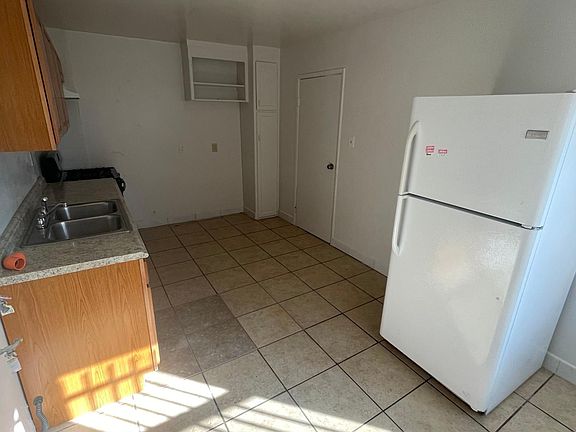 4th image of 2766 75th Ave