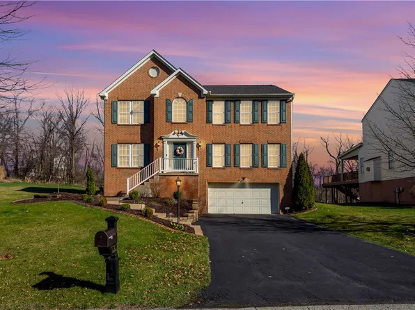 101 Aerial Dr, Canonsburg, PA 15317
