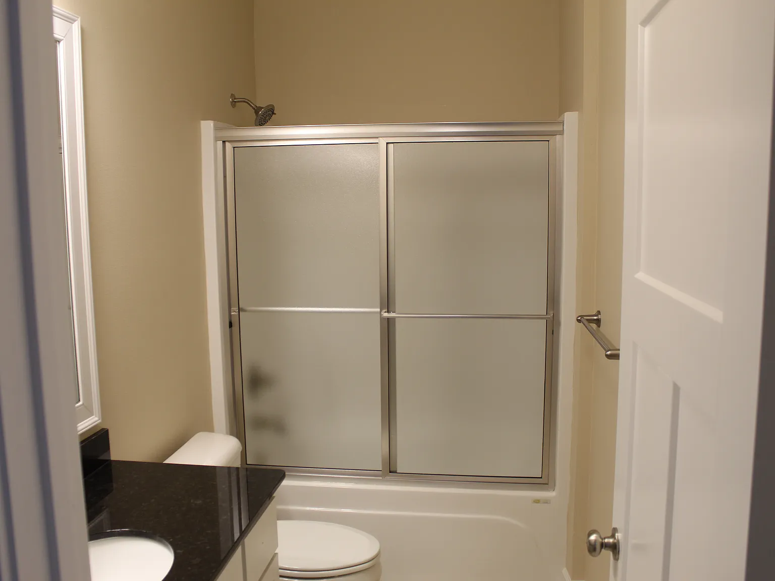 3 bed, 1527 sqft, $1,400 — Photo 4