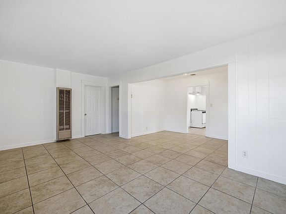 5th image of 220 S O Street