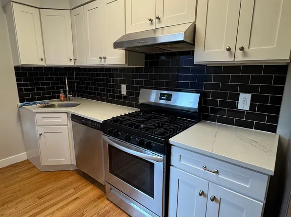 309 Covert Street image 6 of 17