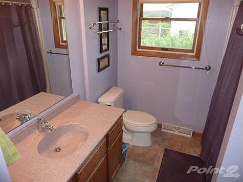 4th image of 2336 Aspen St