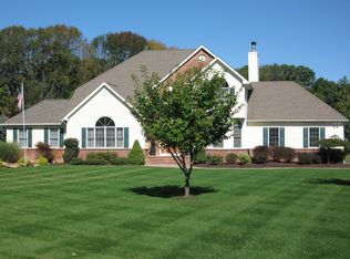 11 Rice Ln, Long Valley, NJ 07853