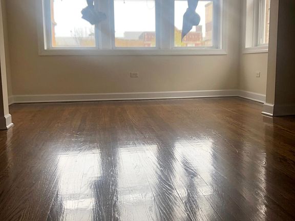 3rd image of 4820 N Wolcott Ave #1