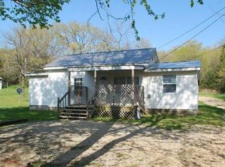 13225 Bluejay Rd, Crocker, MO 65452