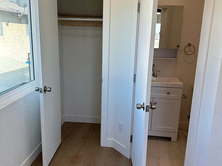 410 Zenith St #3 — Photo 21