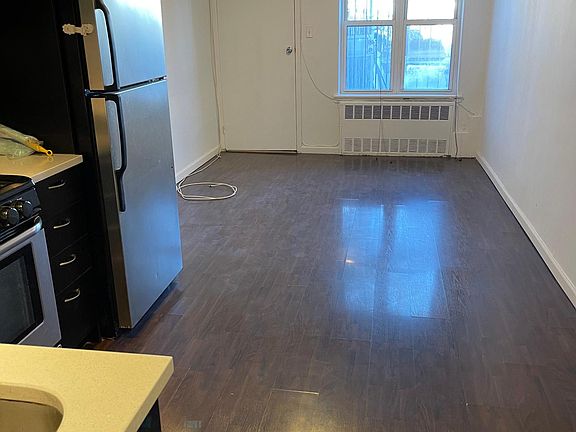 2nd image of 2480 Cropsey Ave Floor 1