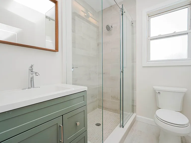 540 Elm St #2 — Photo 7