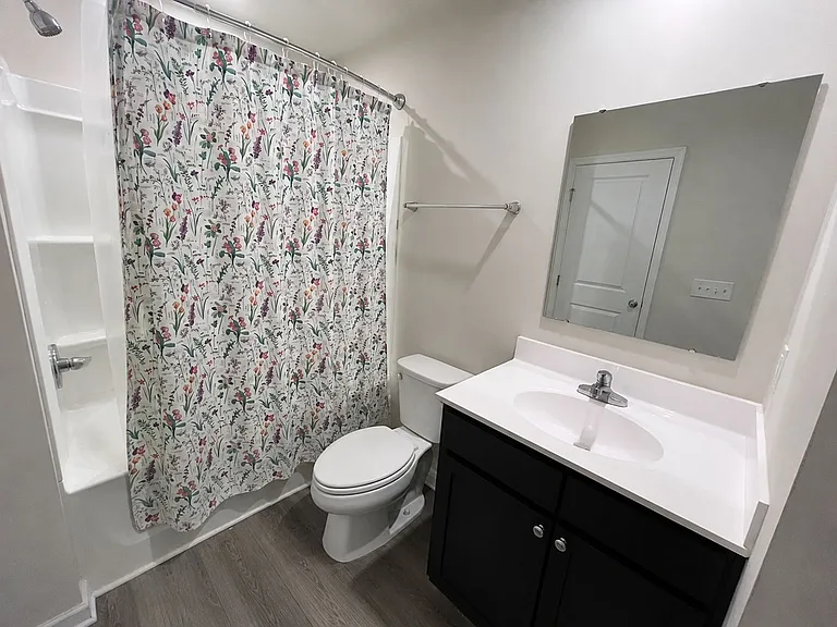 1613 Mountain Ash Ln — Photo 12