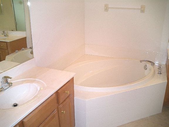 Master bath1