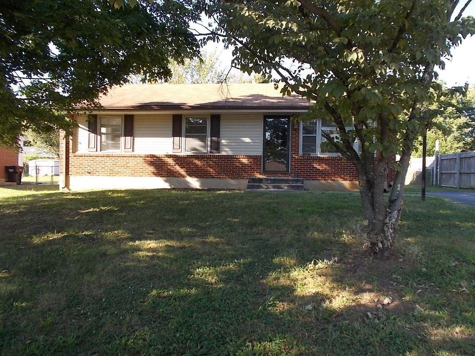 1st image of 523 Stacie Dr