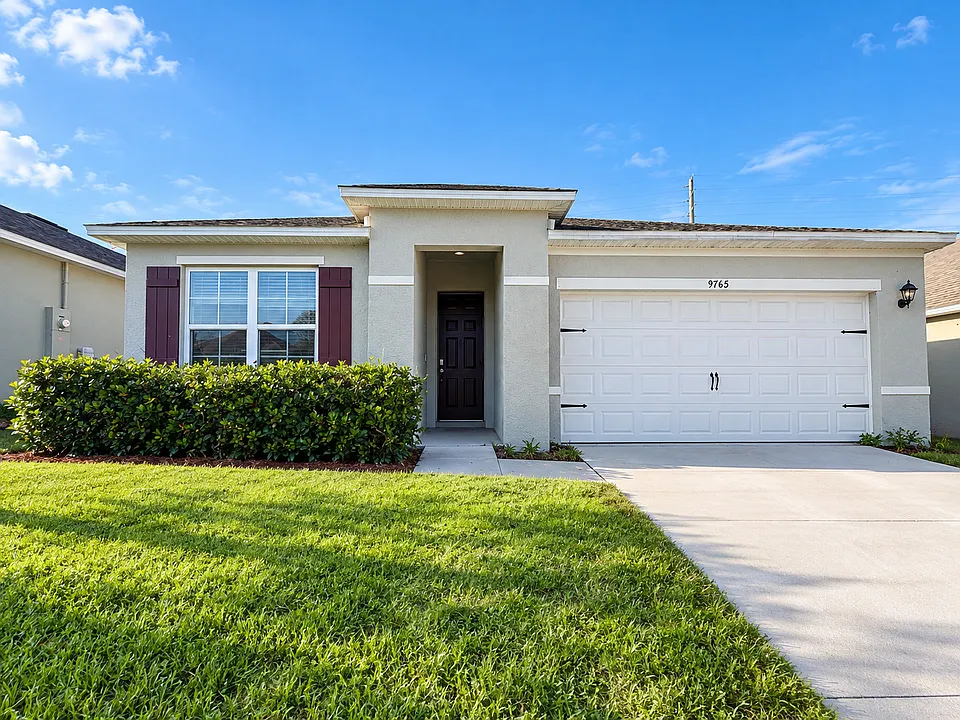 9765 Black Walnut Dr