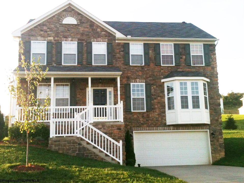 1st image of 104 Brookdale Dr