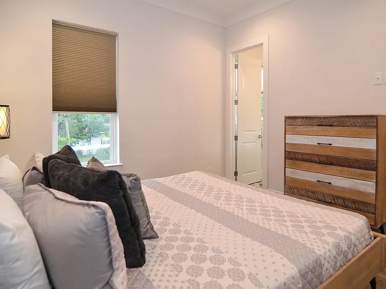 33 Sunset Key Ct — Photo 27