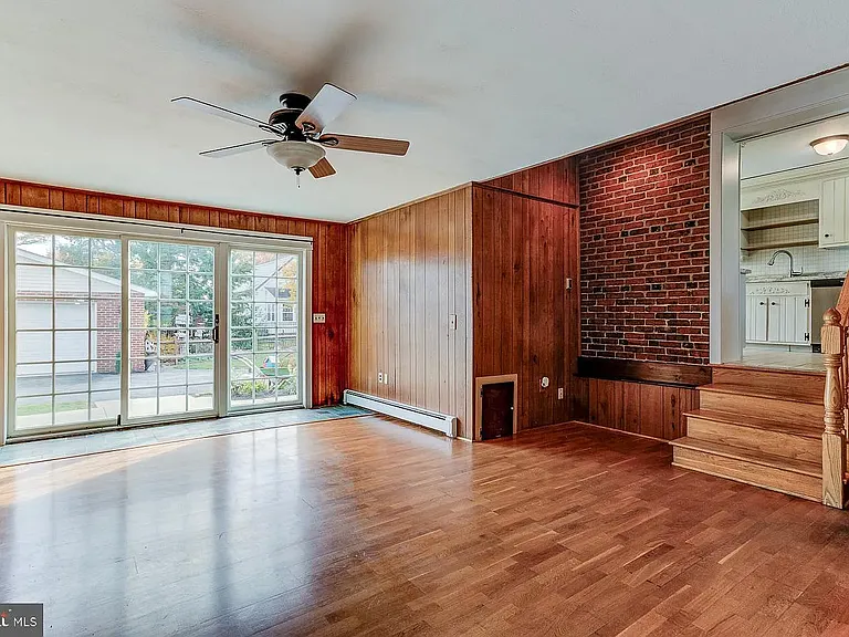 106 Middleboro Rd — Photo 16