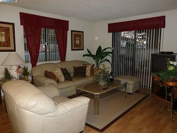 3rd image of 2676 Great Arbor Way